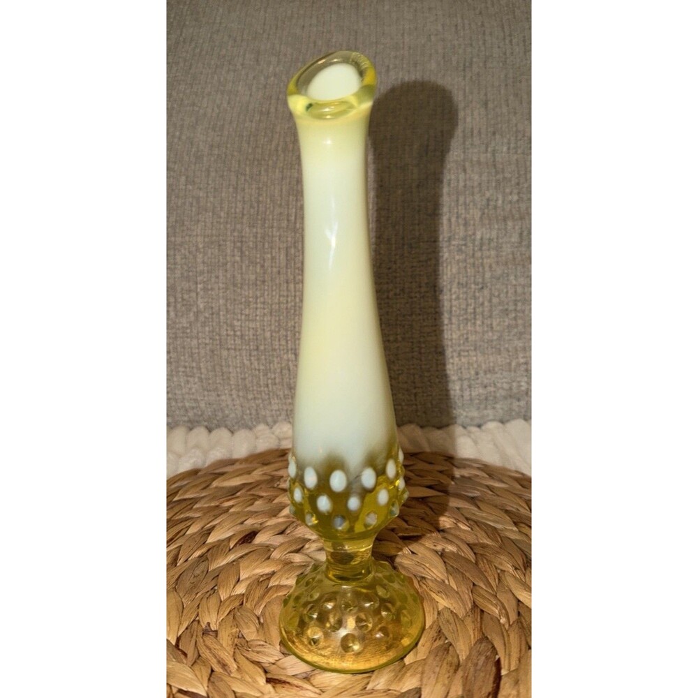 Fenton Glass Yellow Opalescent Hobnail Vase Bud 8” Uranium UV Glow As Pictured